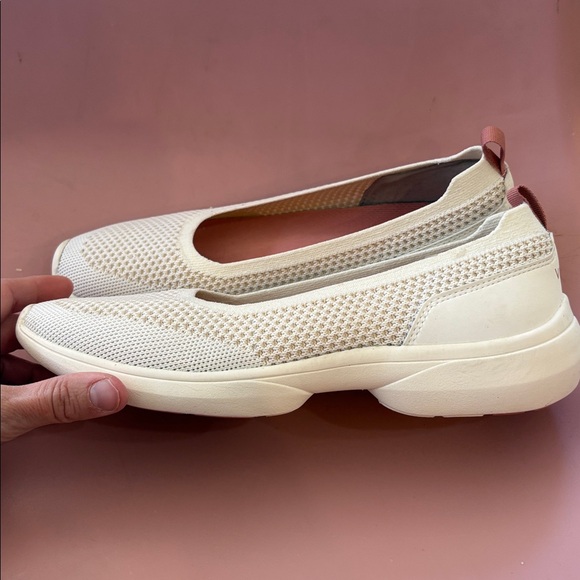 Vionic Kallie Slip On Shoes - Picture 2 of 6
